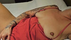 Listening to a strong pair fucking in the hotel while rubbing my clit and finger